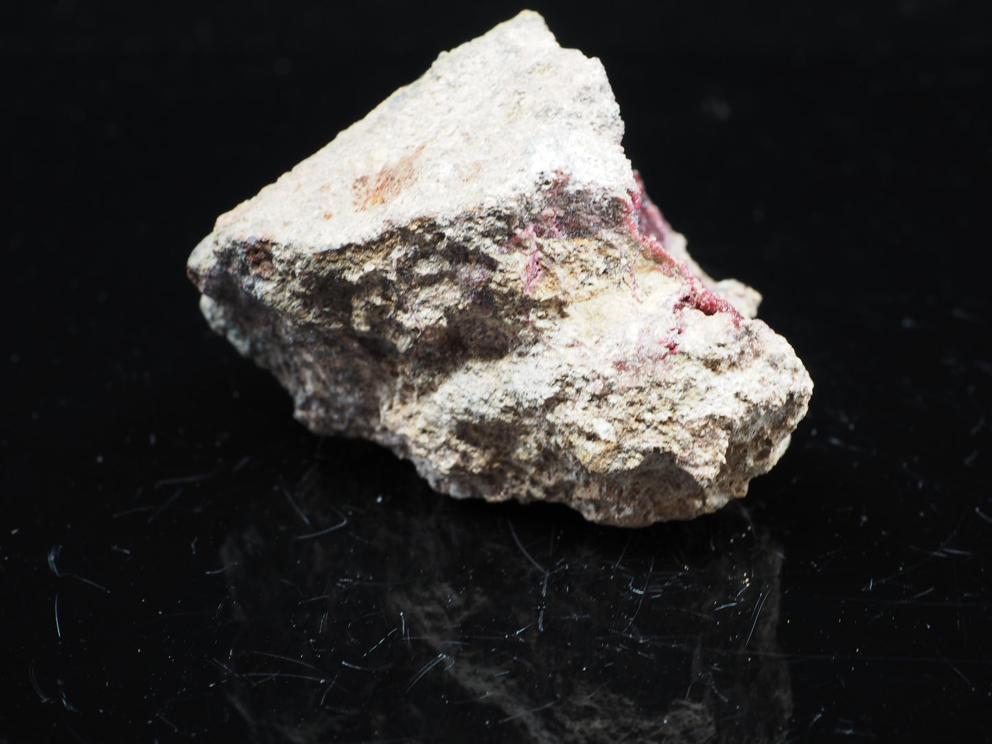 Roselite