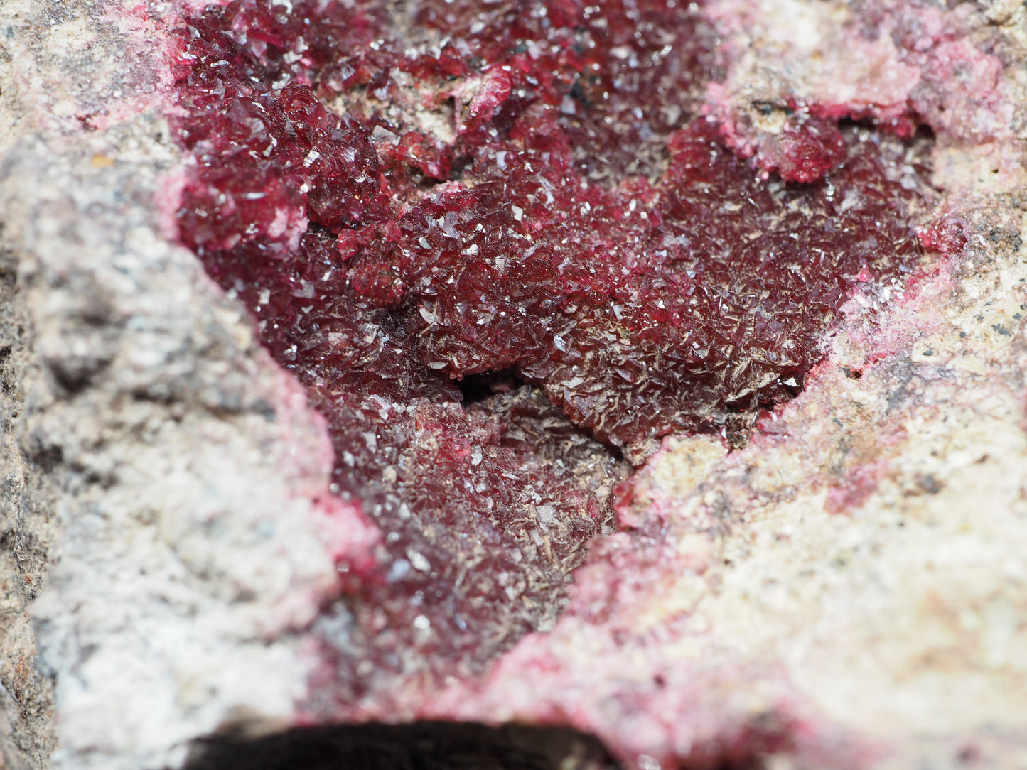 Roselite