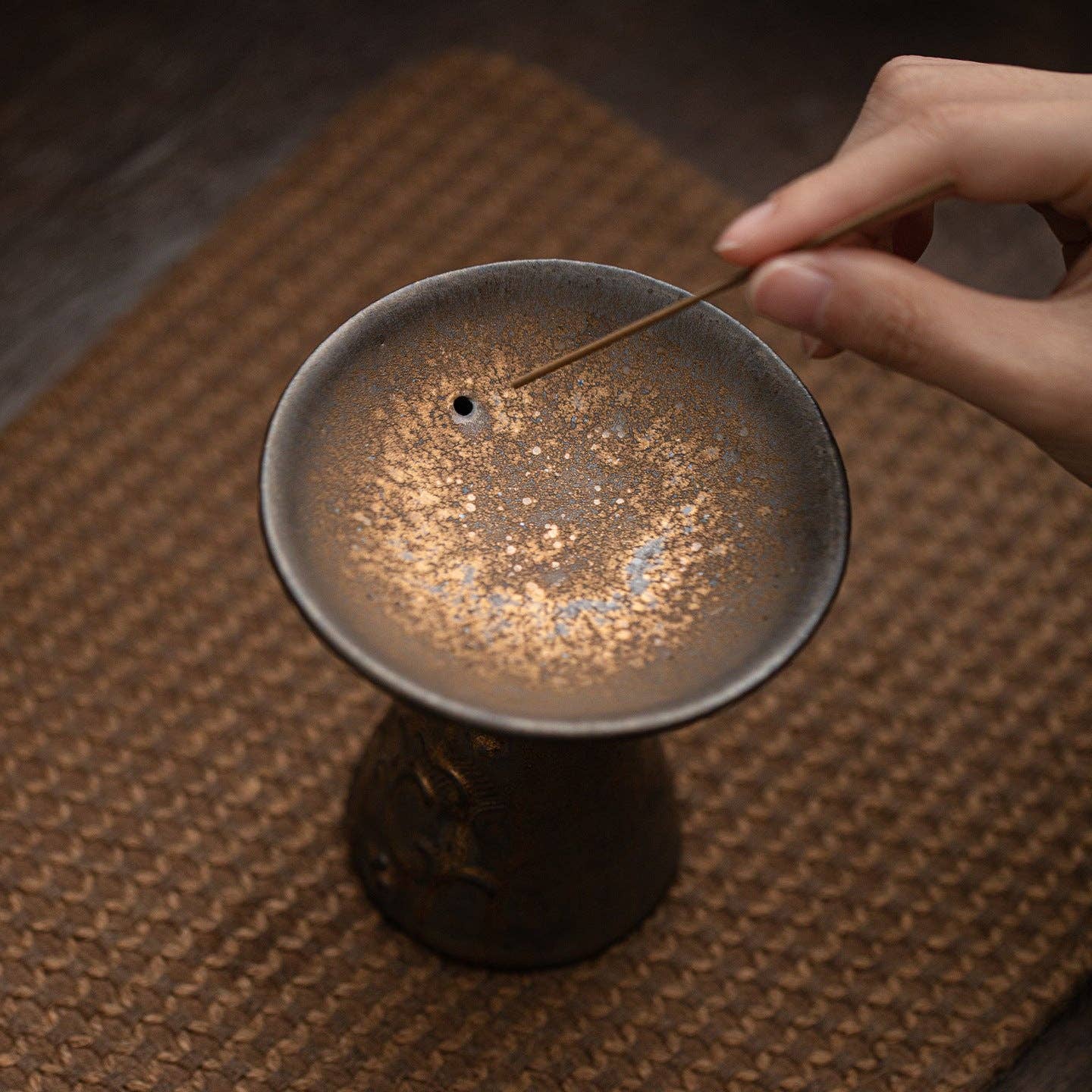Gilded Iron Glaze - Wave Pattern Incense Burner/Candlestick