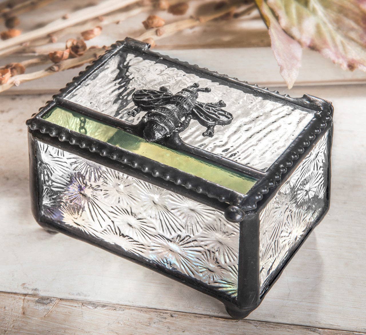 Box 753 Clear Florentine Glass with Bee