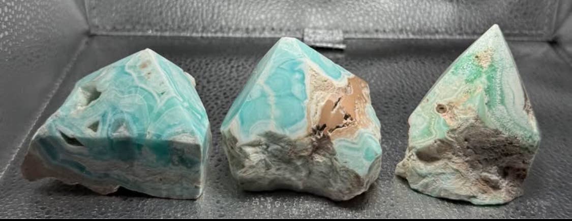 Seafoam Calcite Rough Points